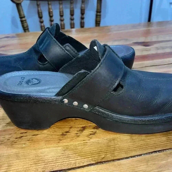 Crocs Mules Clogs Slide in shoes leather black with buckle - Picture 7 of 9